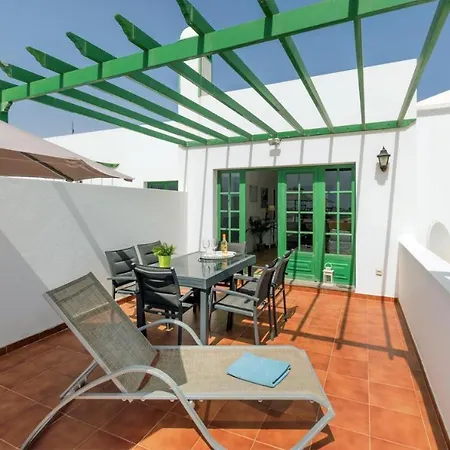 Apartamento Om Con Piscina Y Vistas Al Mar Apartment Costa Teguise
